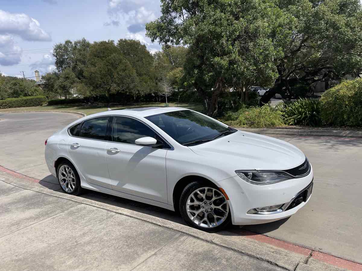 Photo 3 of this Chrysler 200