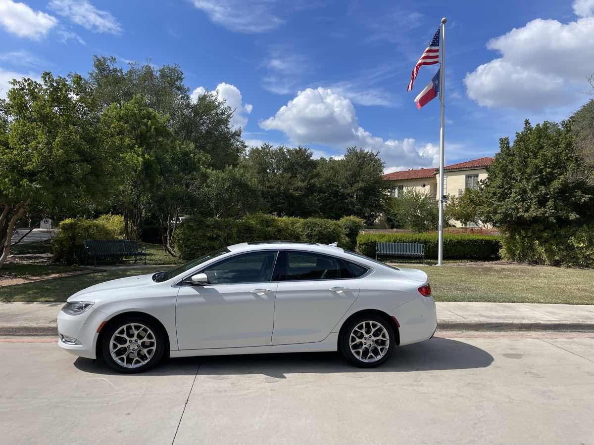 Photo 5 of this Chrysler 200