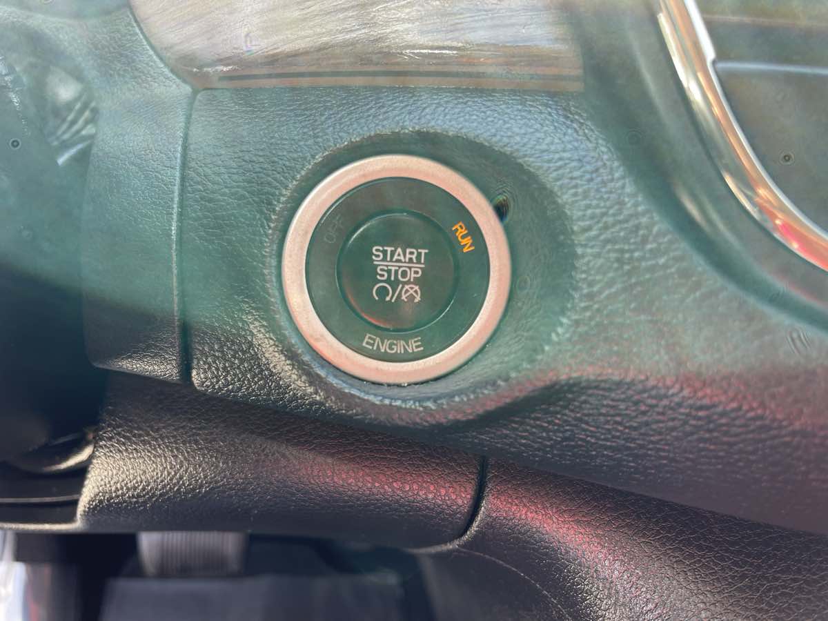 Photo 28 of this Chrysler 200