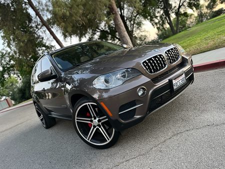 Sold 2013 BMW X5 xDrive35i