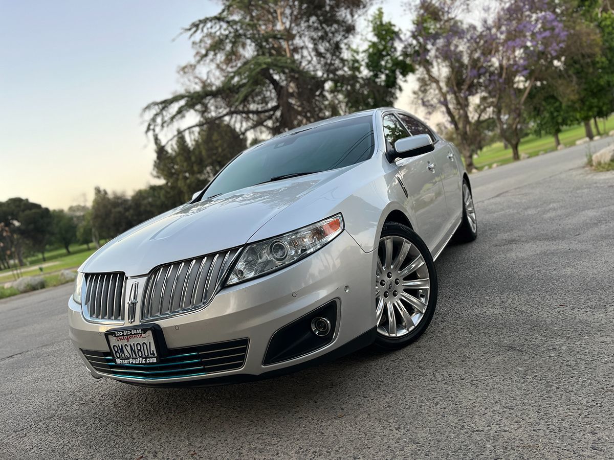 2010 Lincoln MKS w/EcoBoost