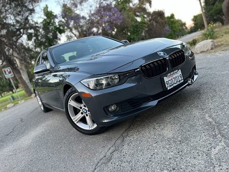 Sold 2014 BMW 3 Series 328i