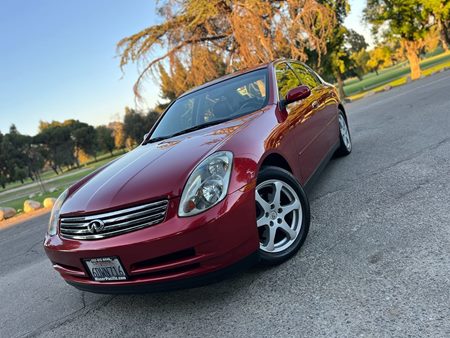 Sold 2004 INFINITI G35 Sedan w/Leather