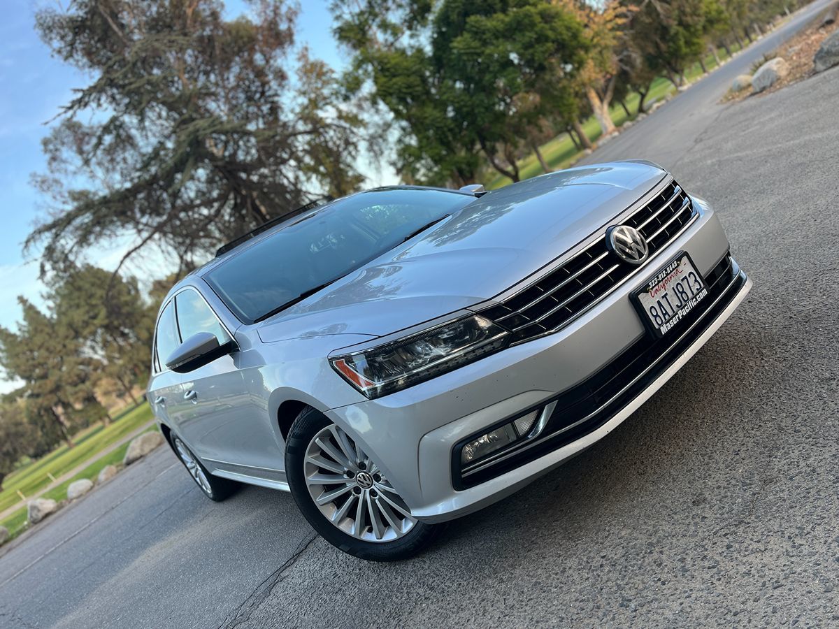 2017 Volkswagen Passat 1.8T SE