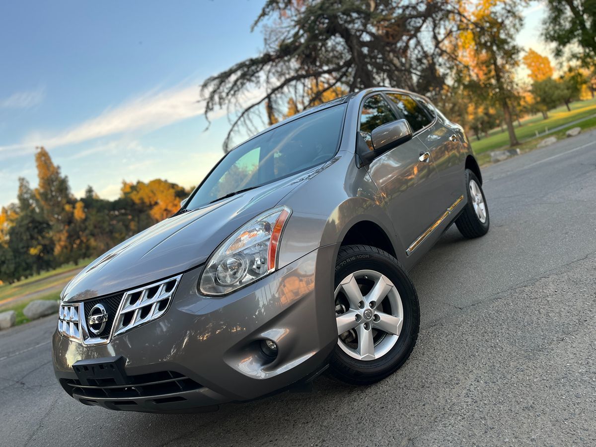 Sold 2013 Nissan Rogue S