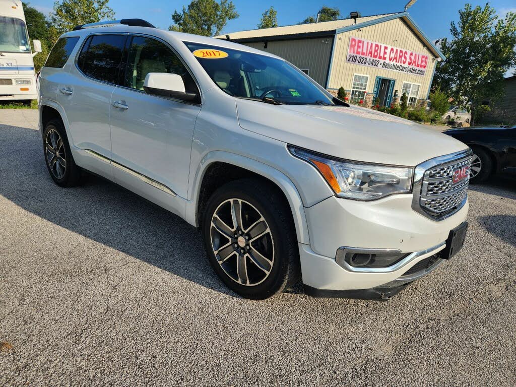 2017 GMC Acadia Denali