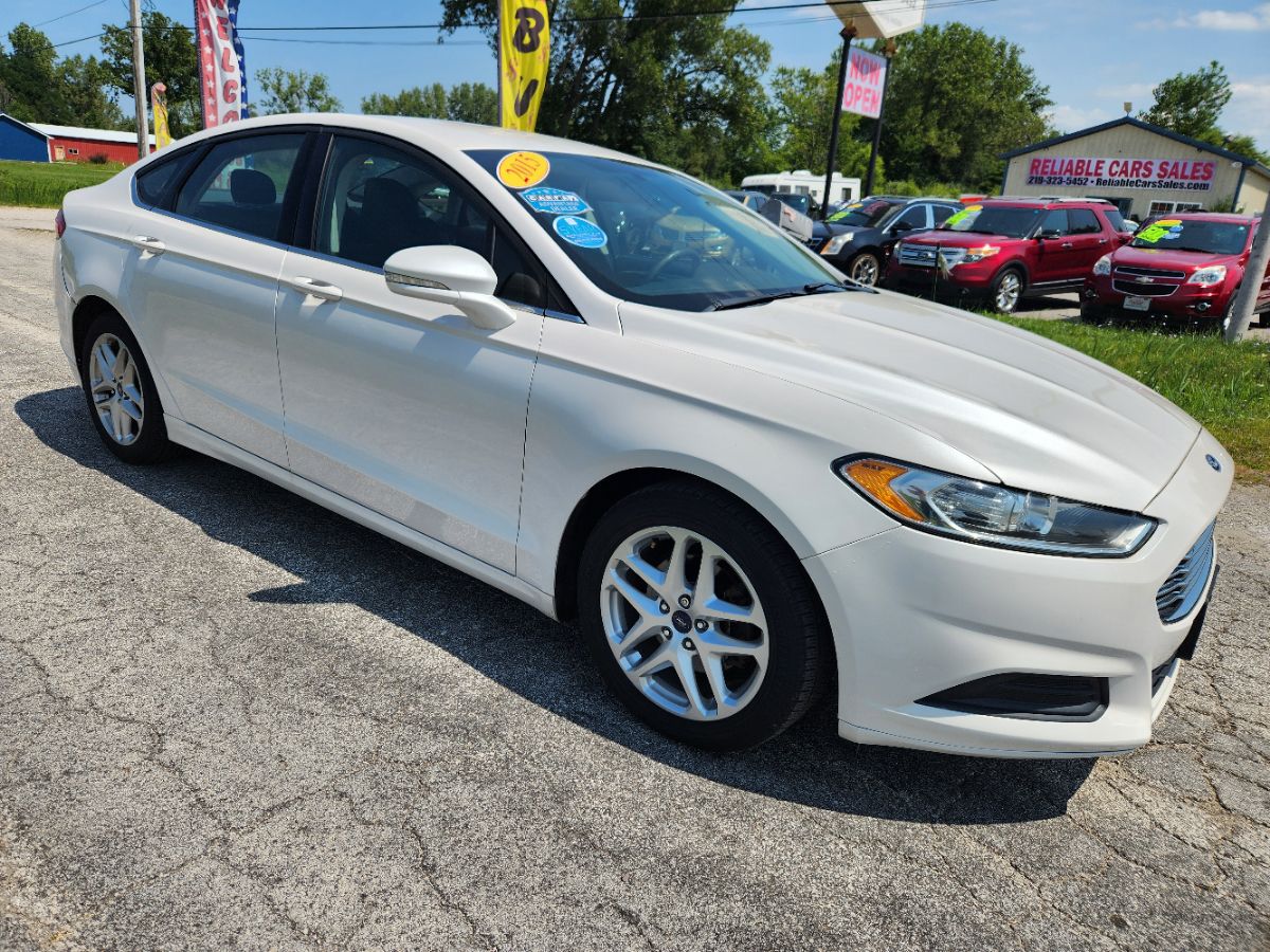 2015 Ford Fusion SE