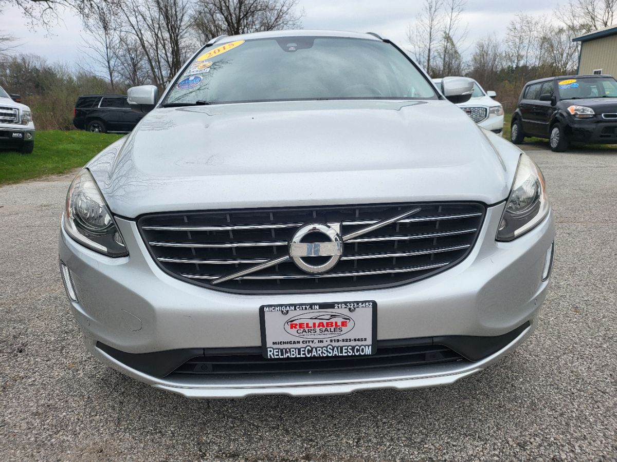 2015 Volvo XC60 T5 Drive-E Premier Plus photo 3