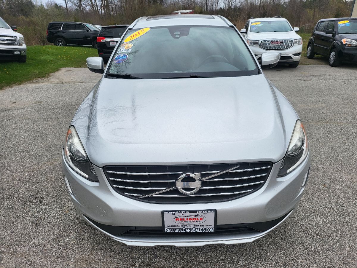 2015 Volvo XC60 T5 Drive-E Premier Plus photo 4