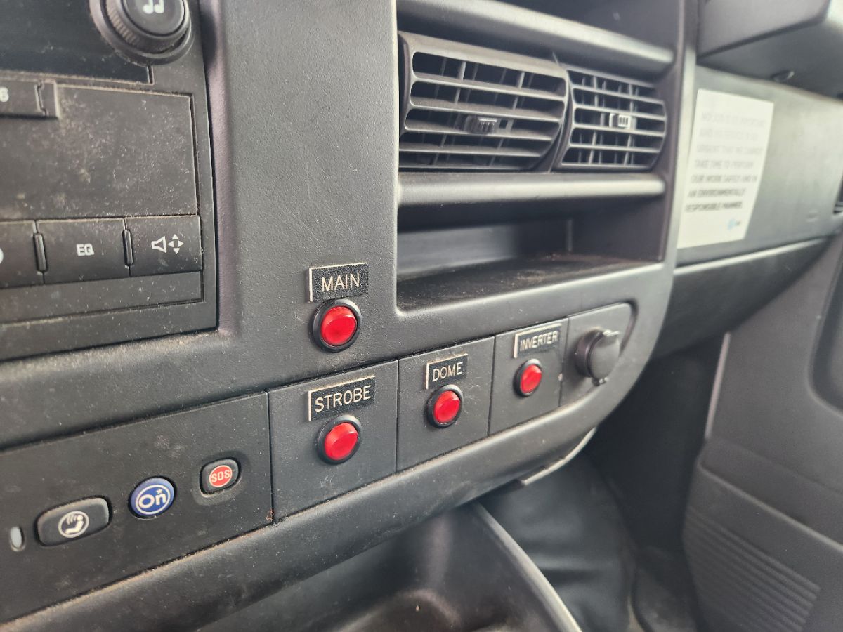 2014 Chevrolet Express Cargo Work Van - Photo 15