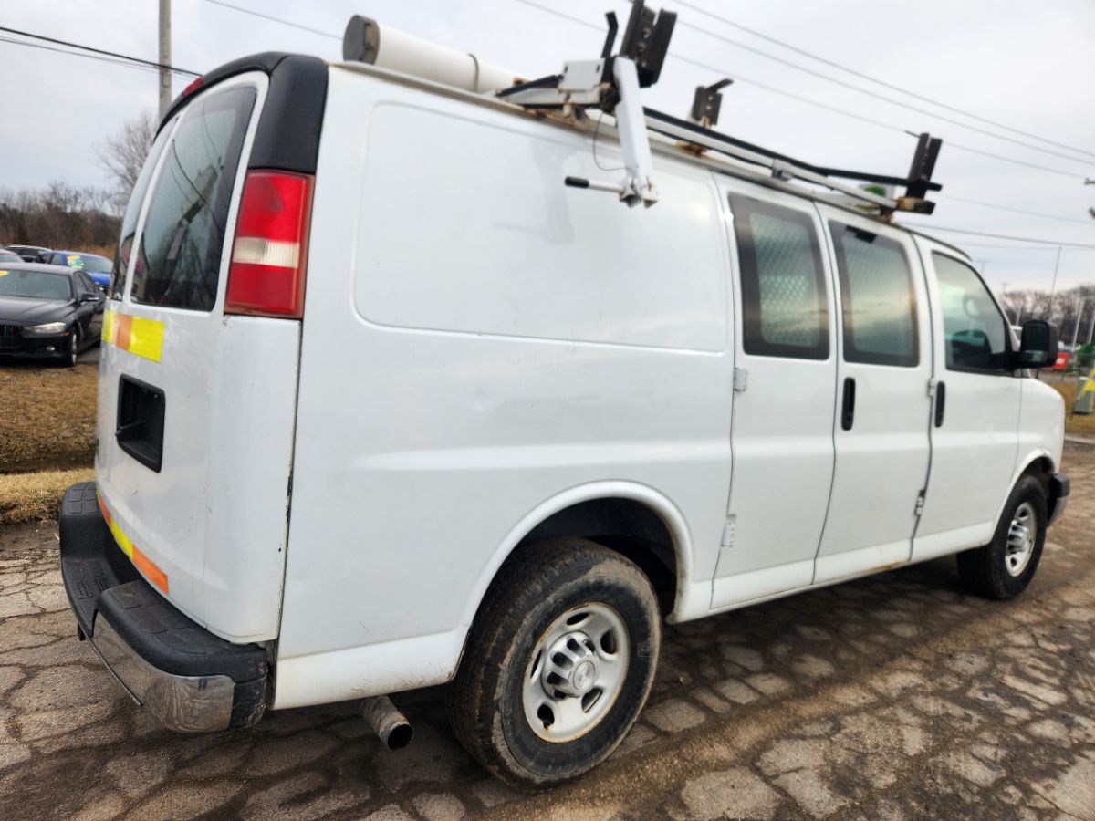 2014 Chevrolet Express Cargo Work Van - Photo 7