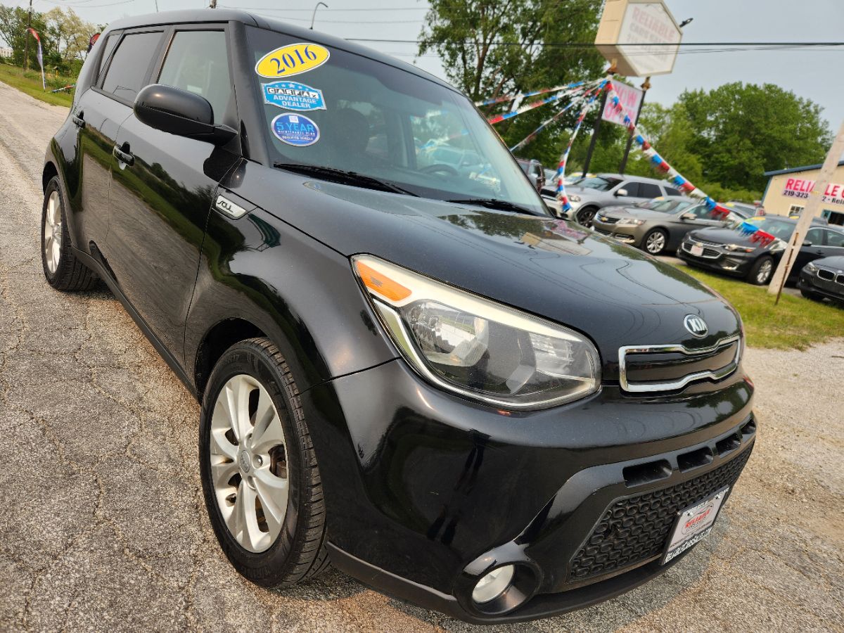 2016 Kia Soul Exclaim photo 2