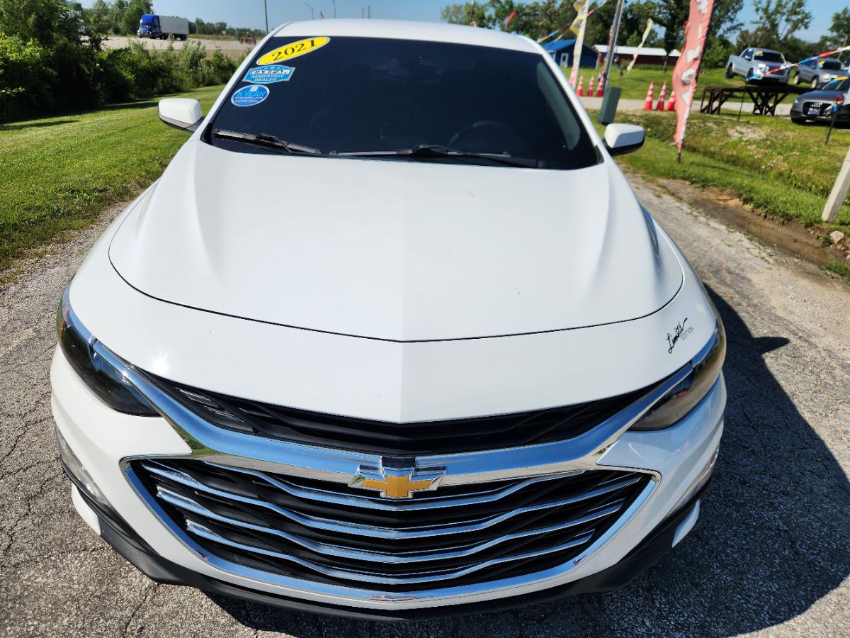 2021 Chevrolet Malibu 1LT photo 3