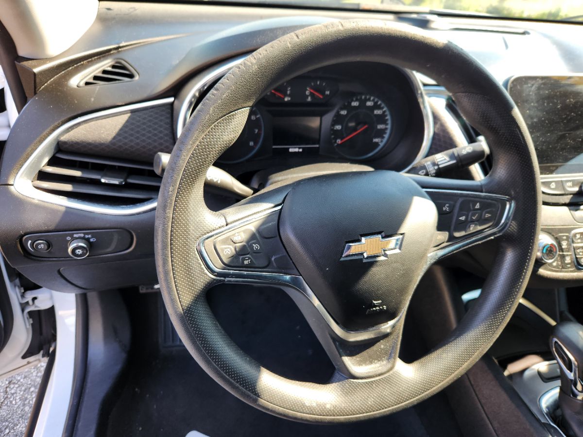 2021 Chevrolet Malibu 1LT photo 10