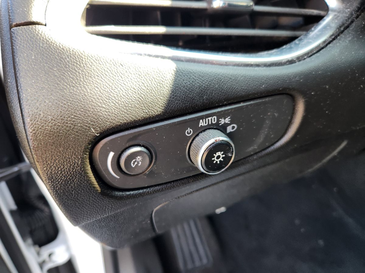 2021 Chevrolet Malibu 1LT photo 13