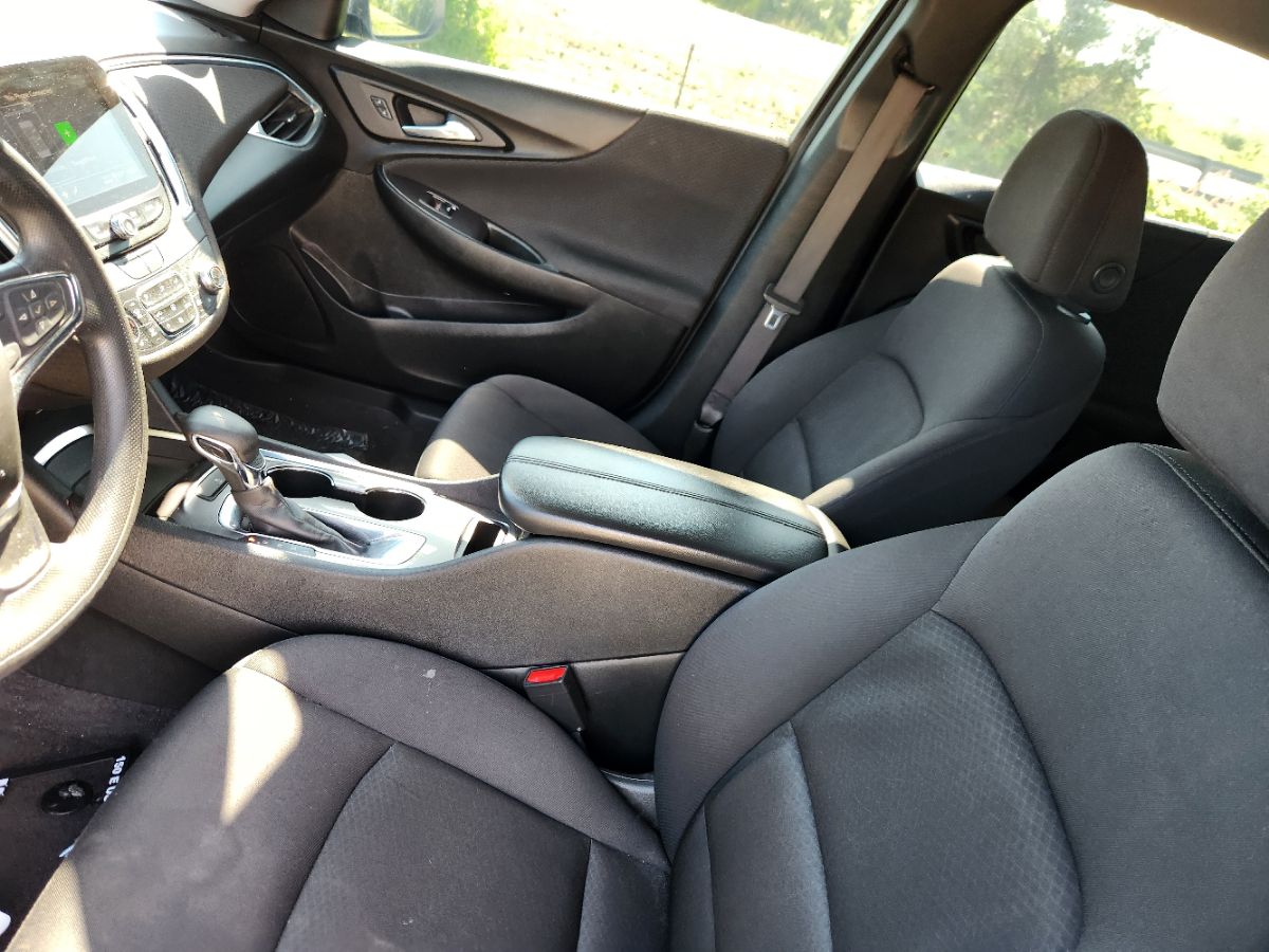 2021 Chevrolet Malibu 1LT photo 23