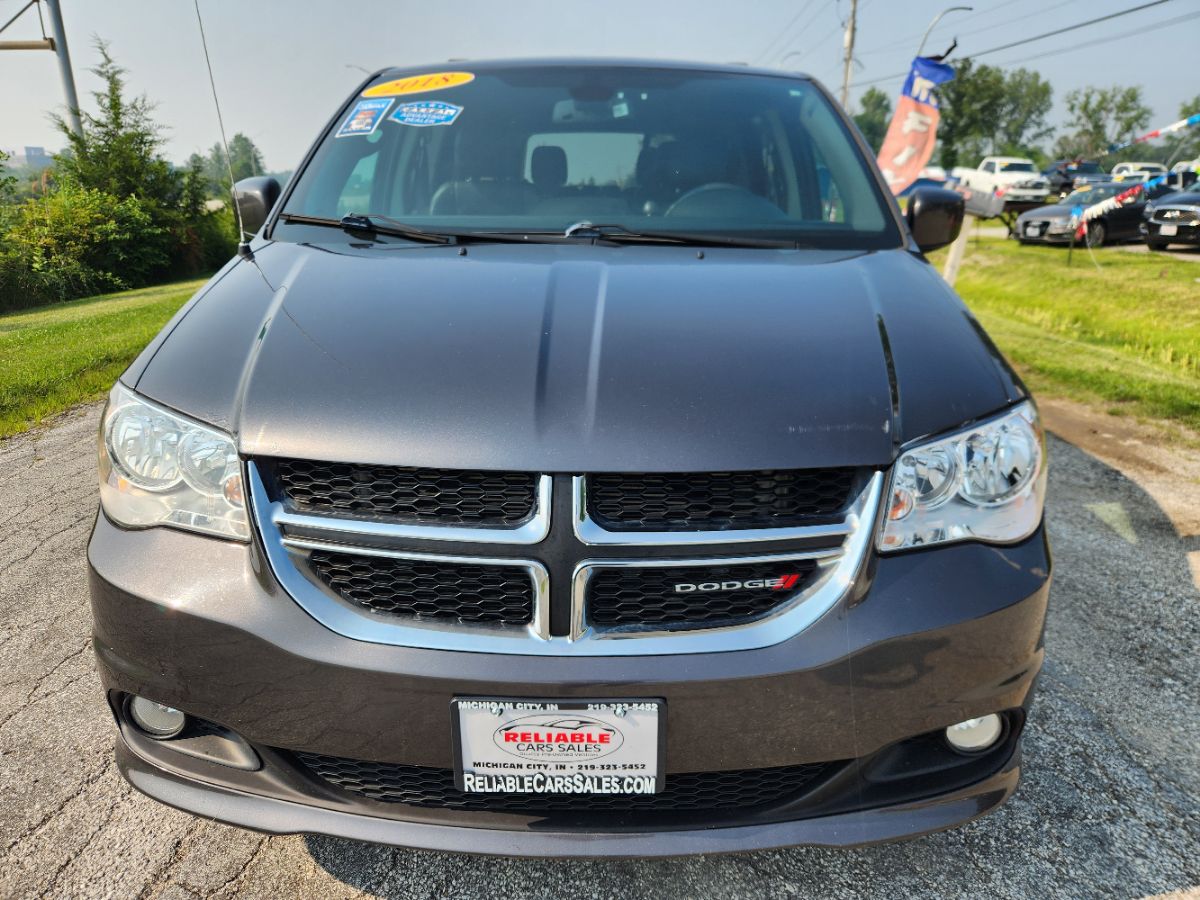 2018 Dodge Grand Caravan SXT photo 3