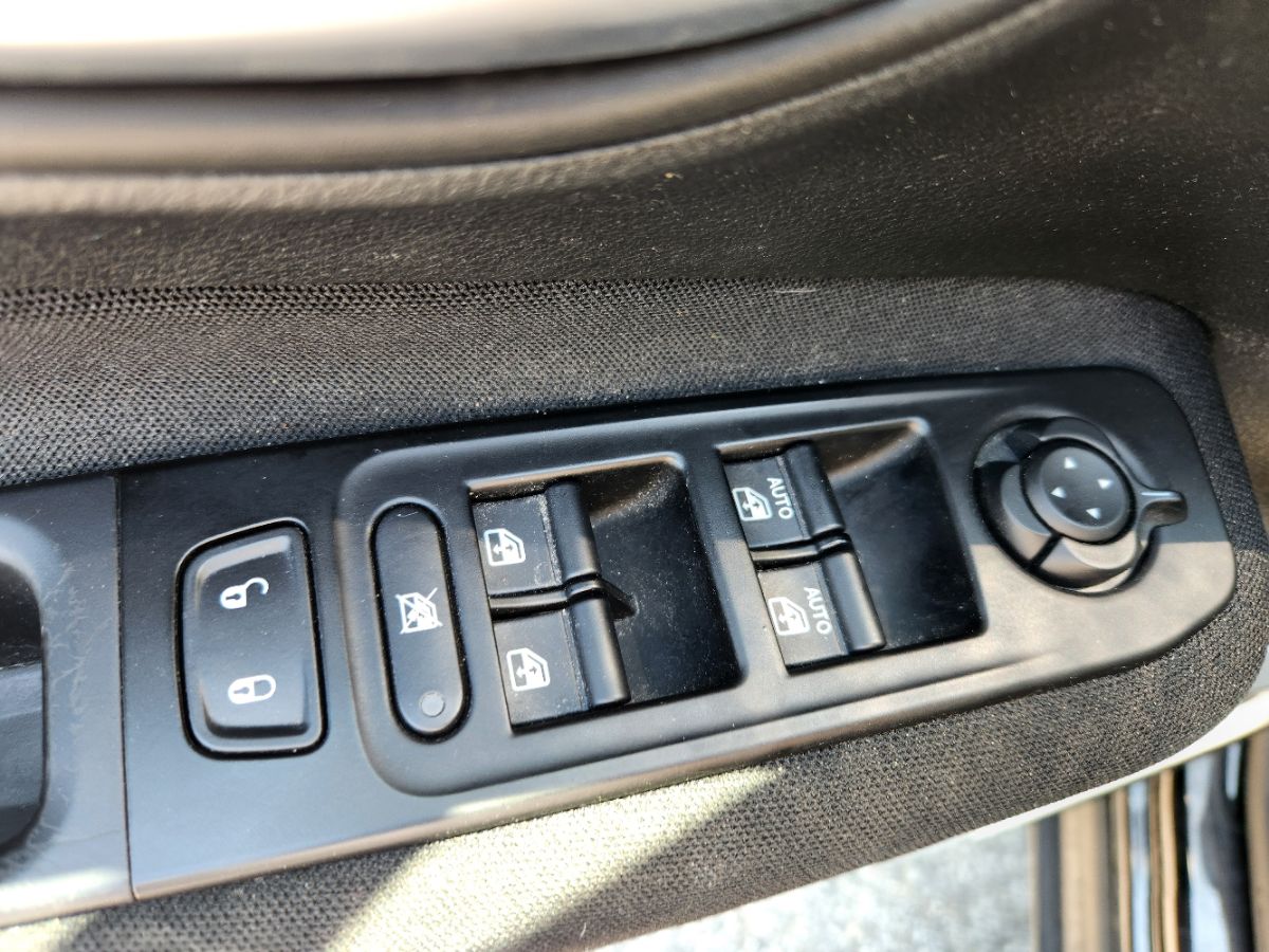 2020 Jeep Renegade Latitude photo 12