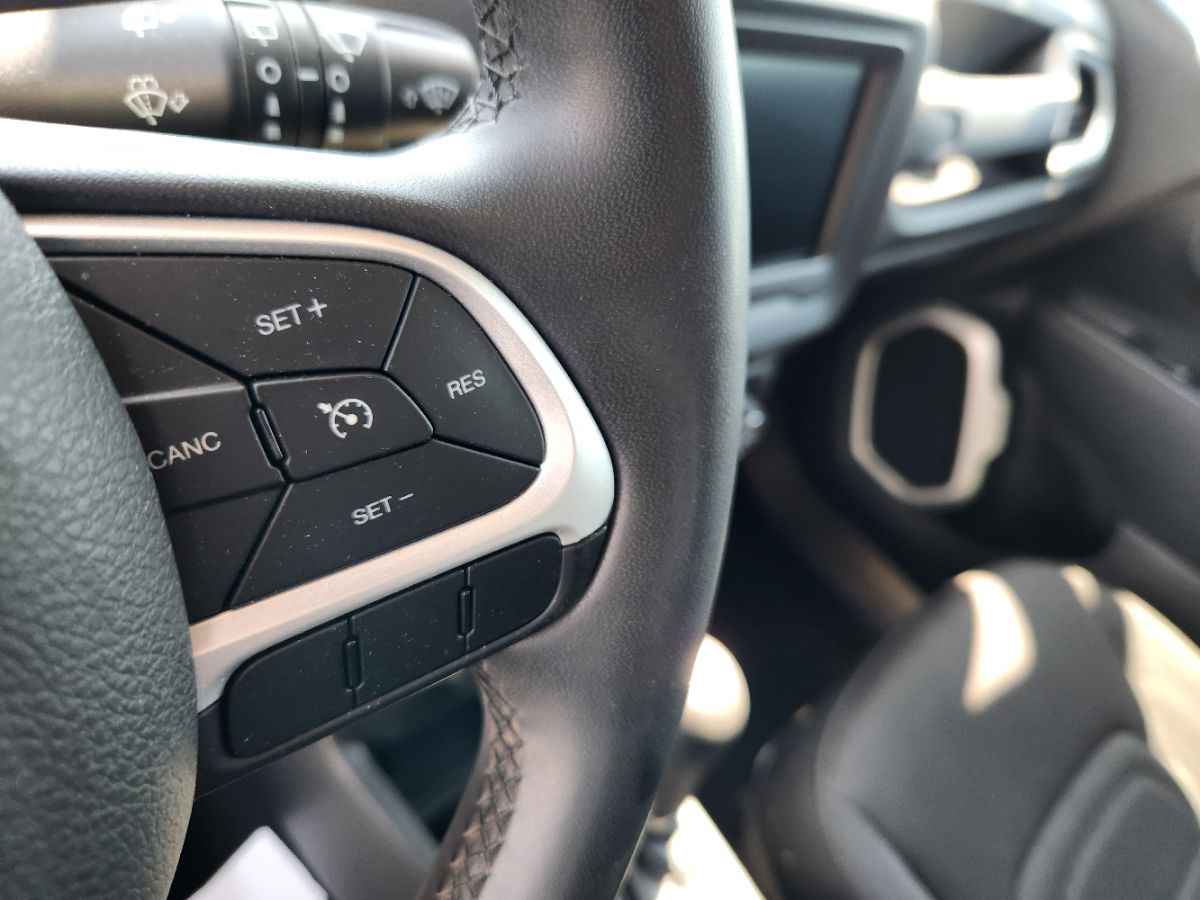2020 Jeep Renegade Latitude photo 15