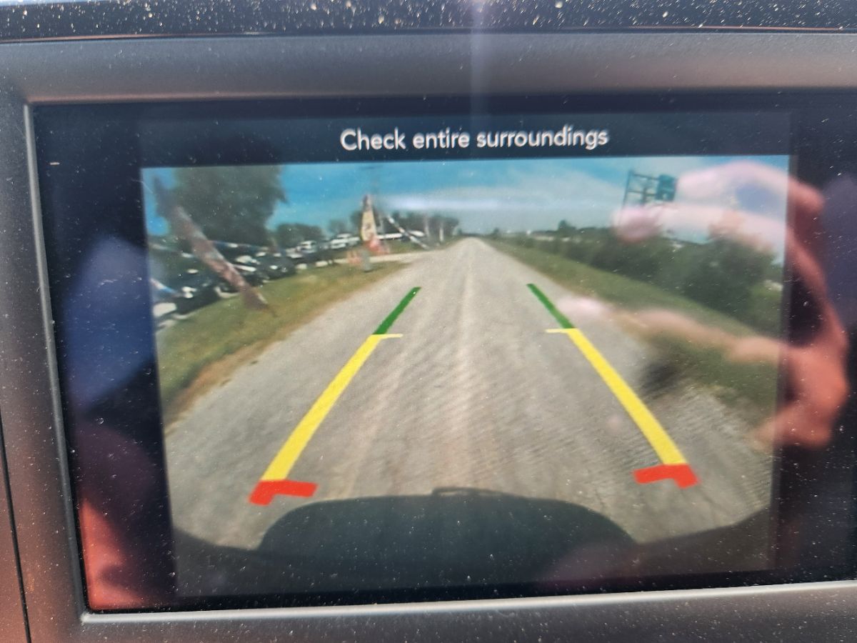 2018 Chrysler Pacifica Touring L photo 21