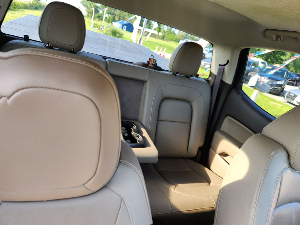 2015 Gmc Canyon SLT photo 25