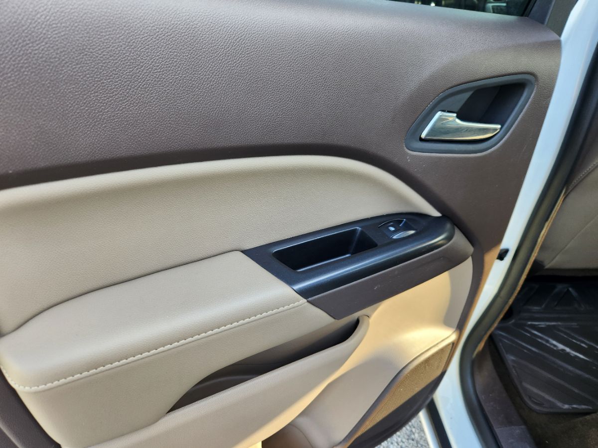 2015 Gmc Canyon SLT photo 28