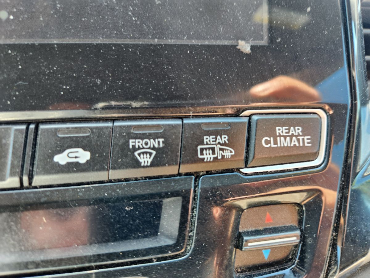 2019 Honda Odyssey EX photo 22