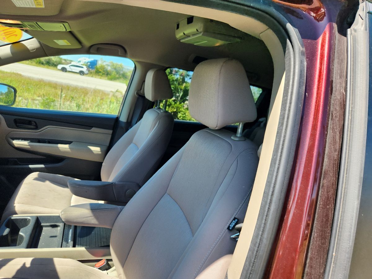 2019 Honda Odyssey EX photo 23