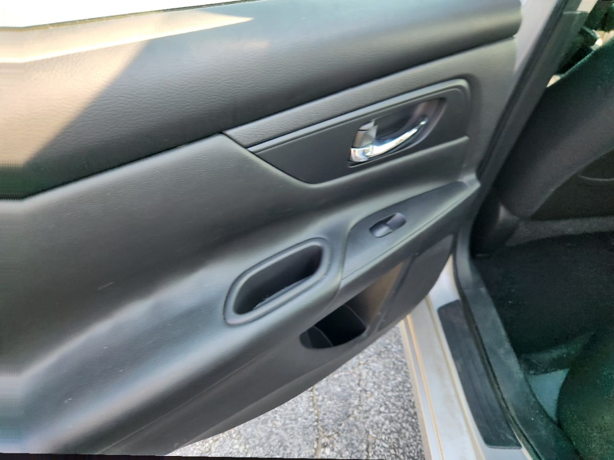 2016 Nissan Altima 2.5 photo 27