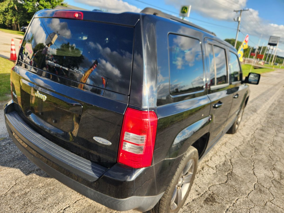 2015 Jeep Patriot High Altitude Altitude Edition photo 8
