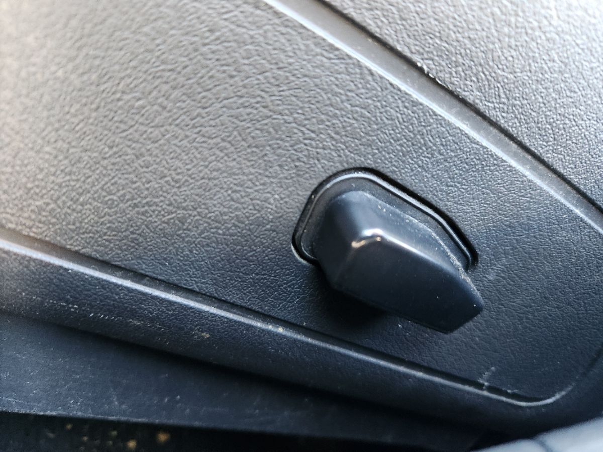 2015 Jeep Patriot High Altitude Altitude Edition photo 13