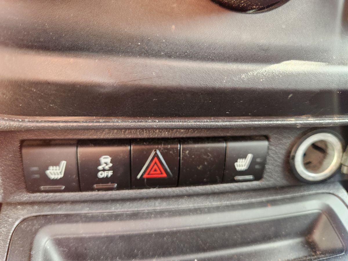 2015 Jeep Patriot High Altitude Altitude Edition photo 15