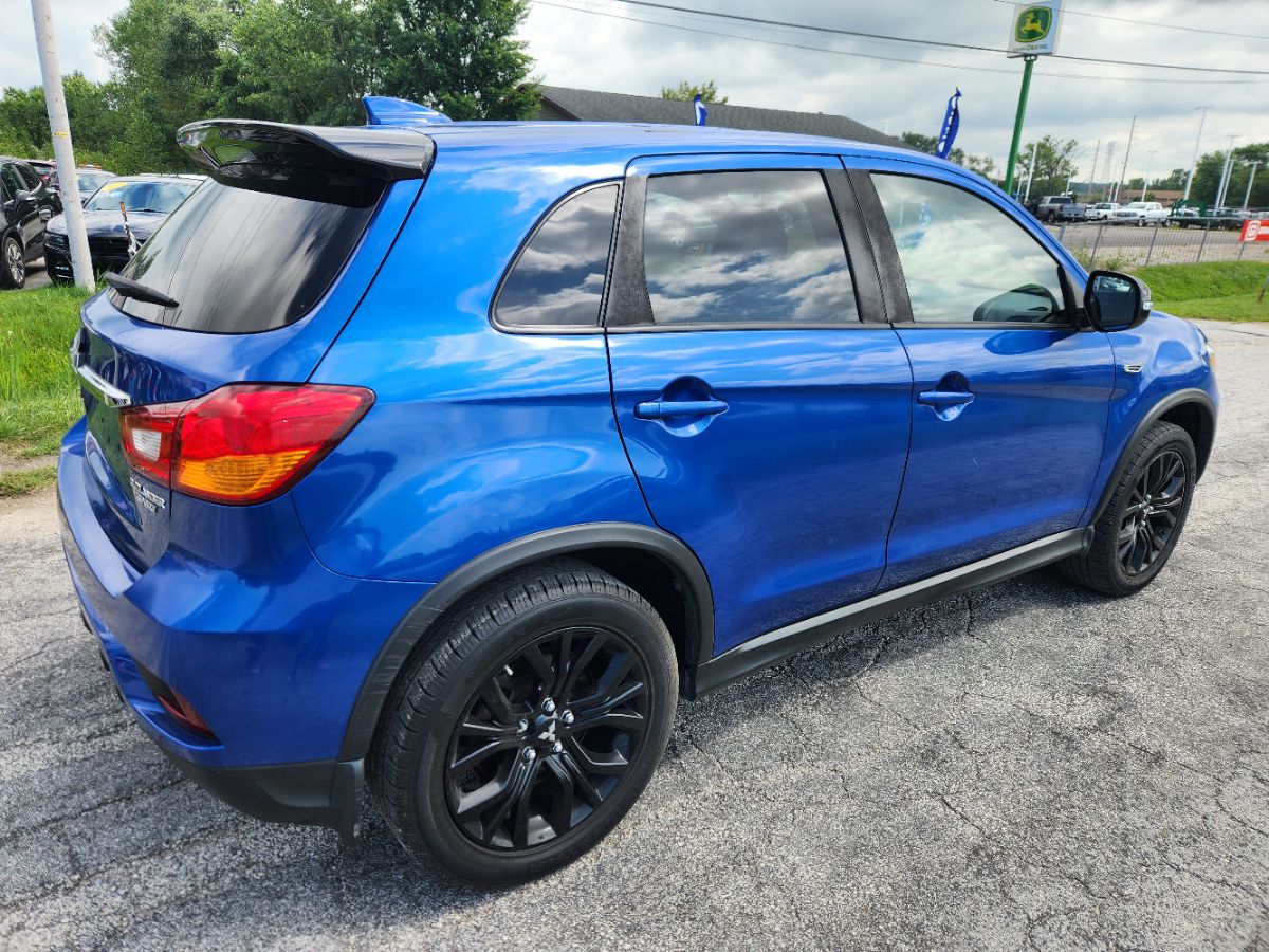 2018 Mitsubishi Outlander Sport ES photo 9