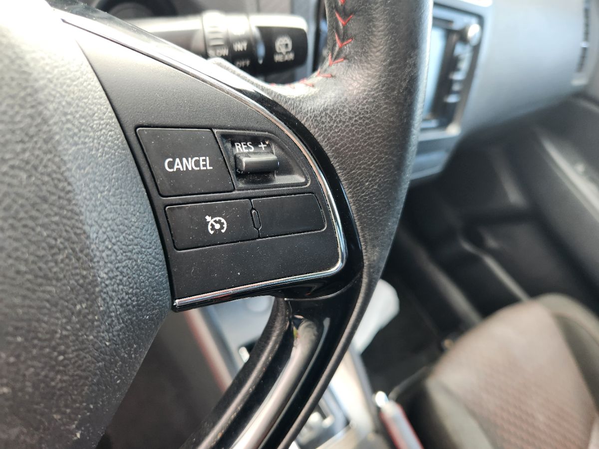 2018 Mitsubishi Outlander Sport ES photo 15