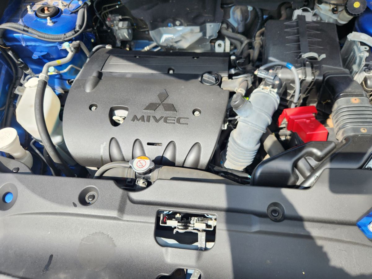 2018 Mitsubishi Outlander Sport ES photo 27