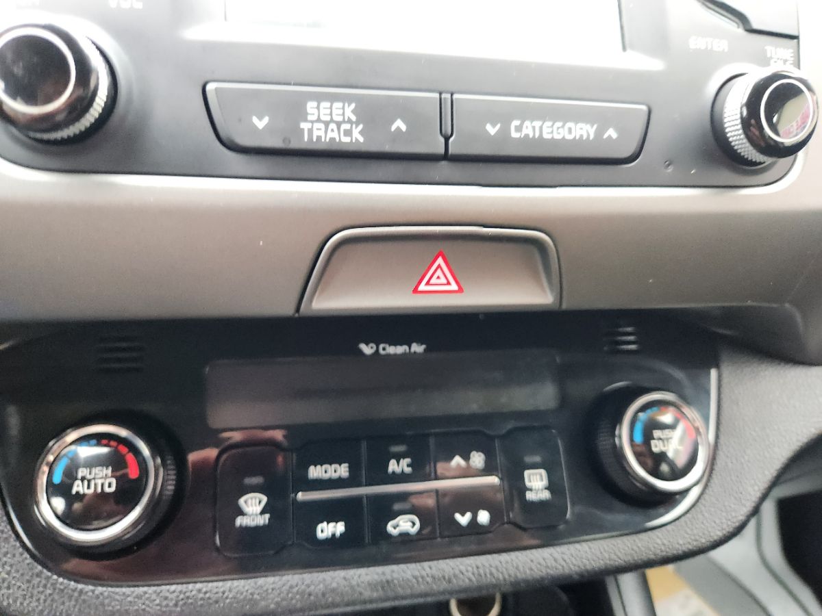 2014 Kia Sportage EX photo 16