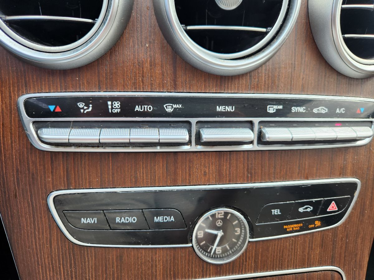 2021 Mercedes Benz C 300 4MATIC Sedan photo 19