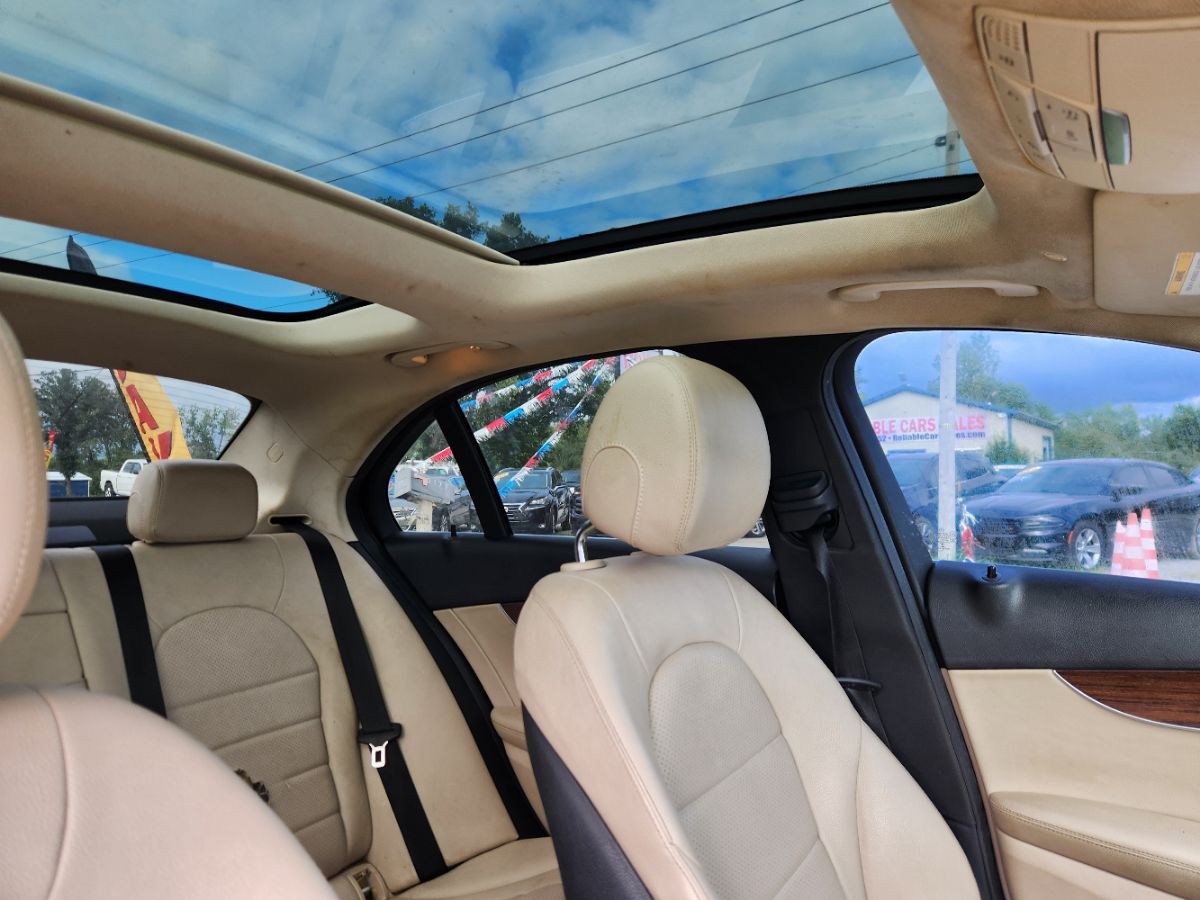 2021 Mercedes Benz C 300 4MATIC Sedan photo 27