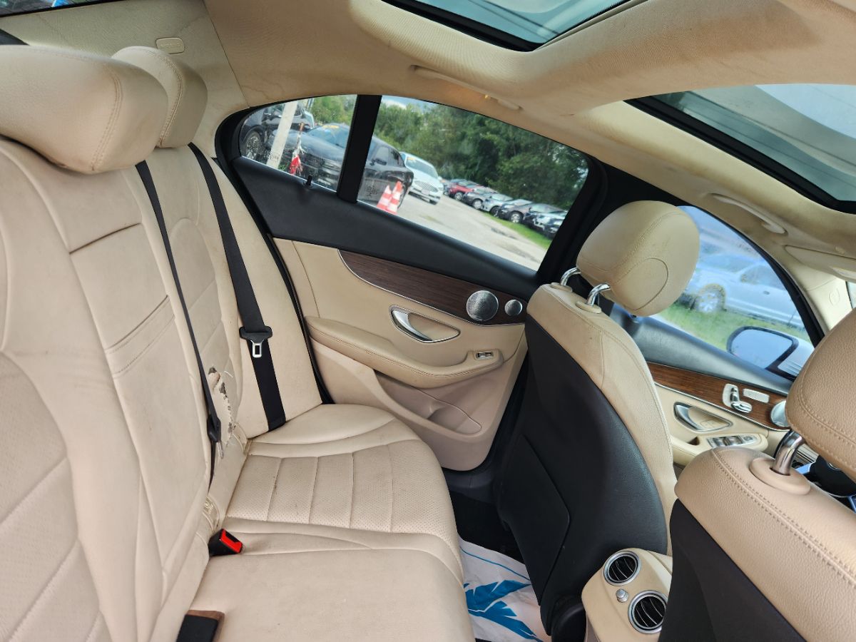 2021 Mercedes Benz C 300 4MATIC Sedan photo 30