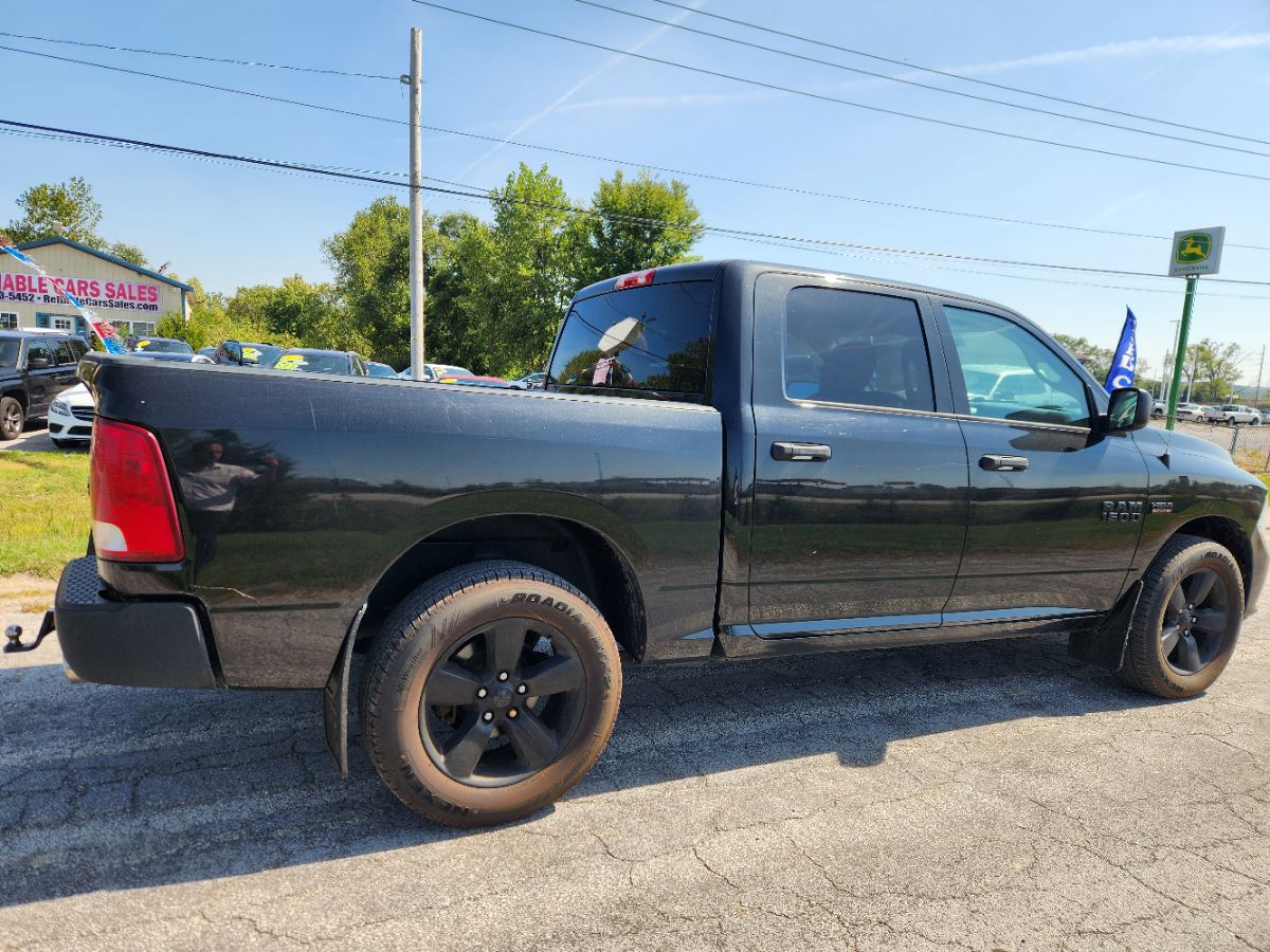 2018 Ram 1500 Express photo 7