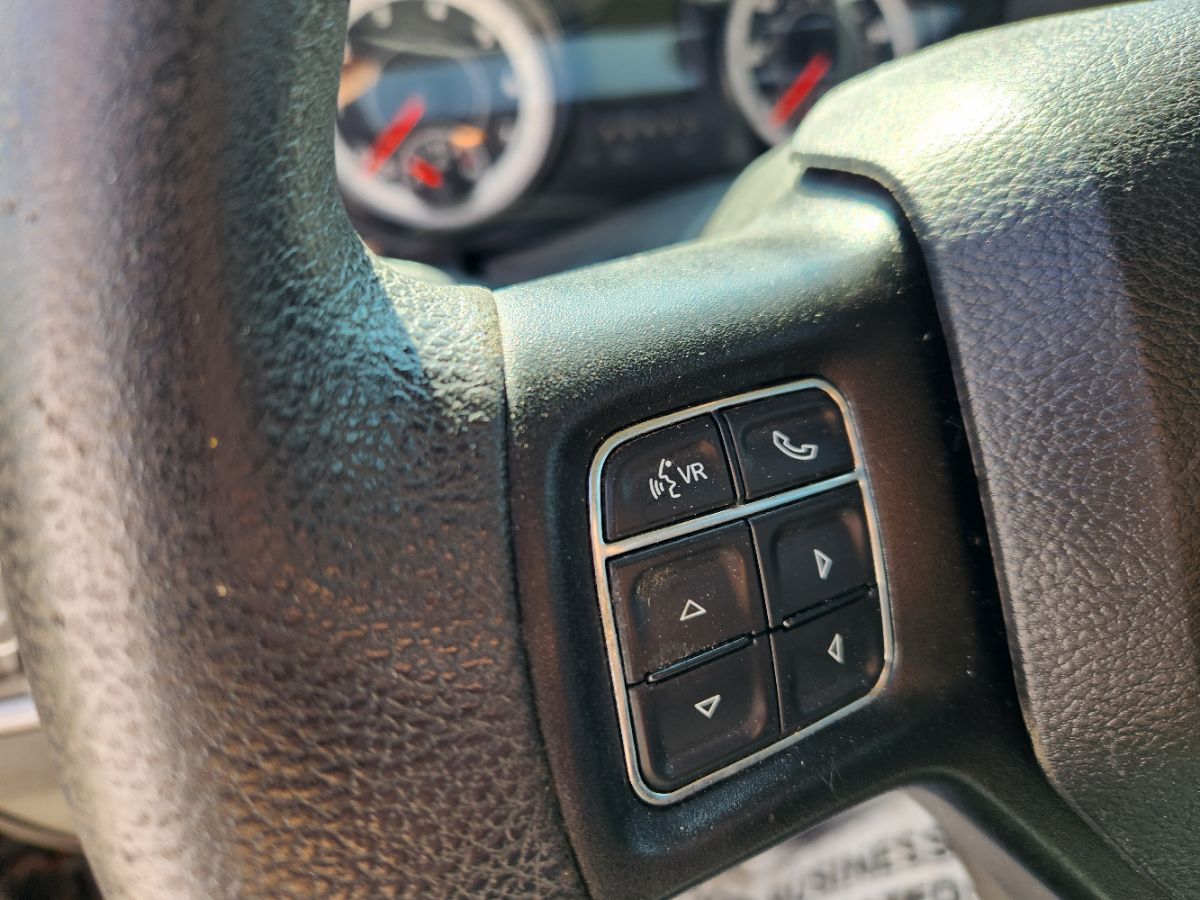 2018 Ram 1500 Express photo 12