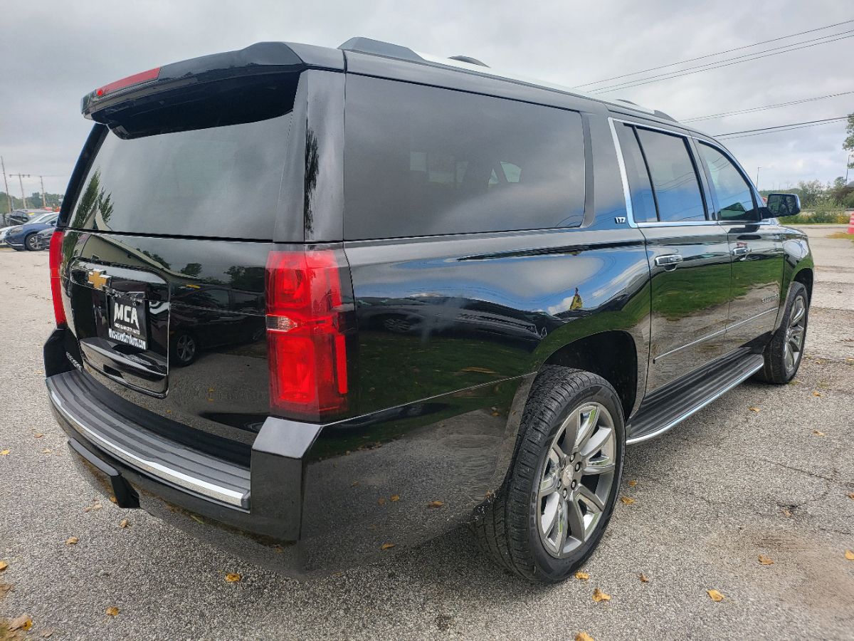 2015 Chevrolet Suburban LTZ photo 10