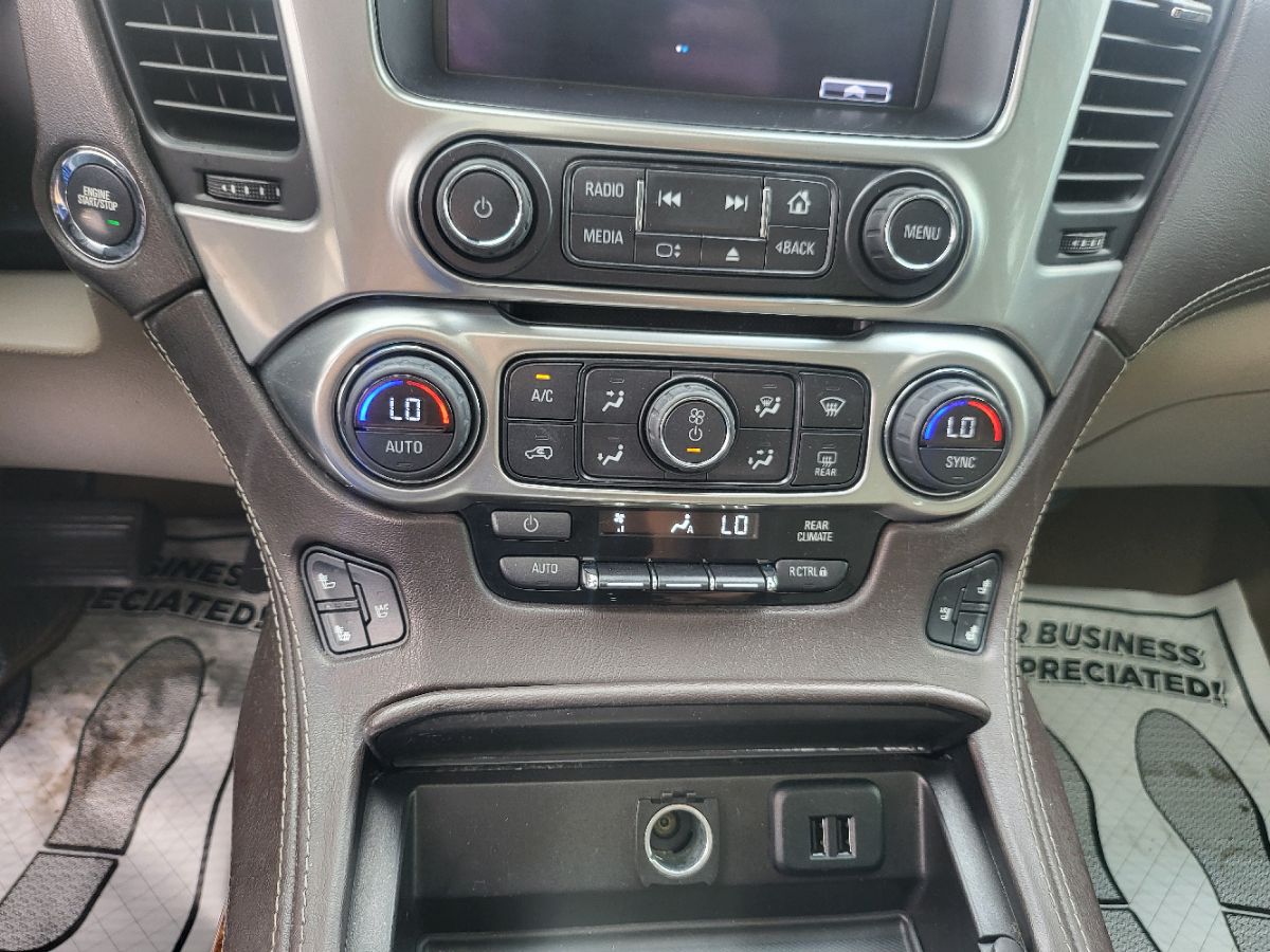 2015 Chevrolet Suburban LTZ photo 26