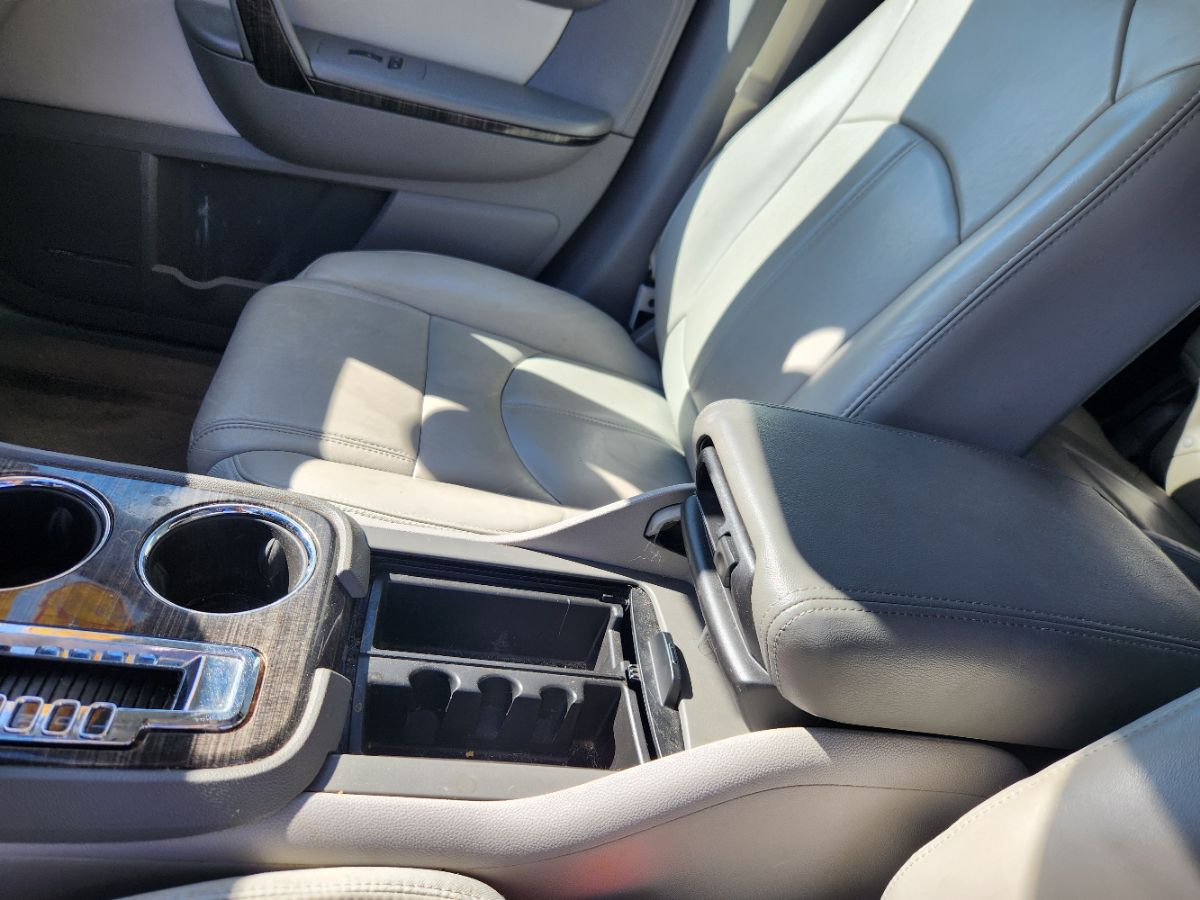 2016 Gmc Acadia SLT photo 28