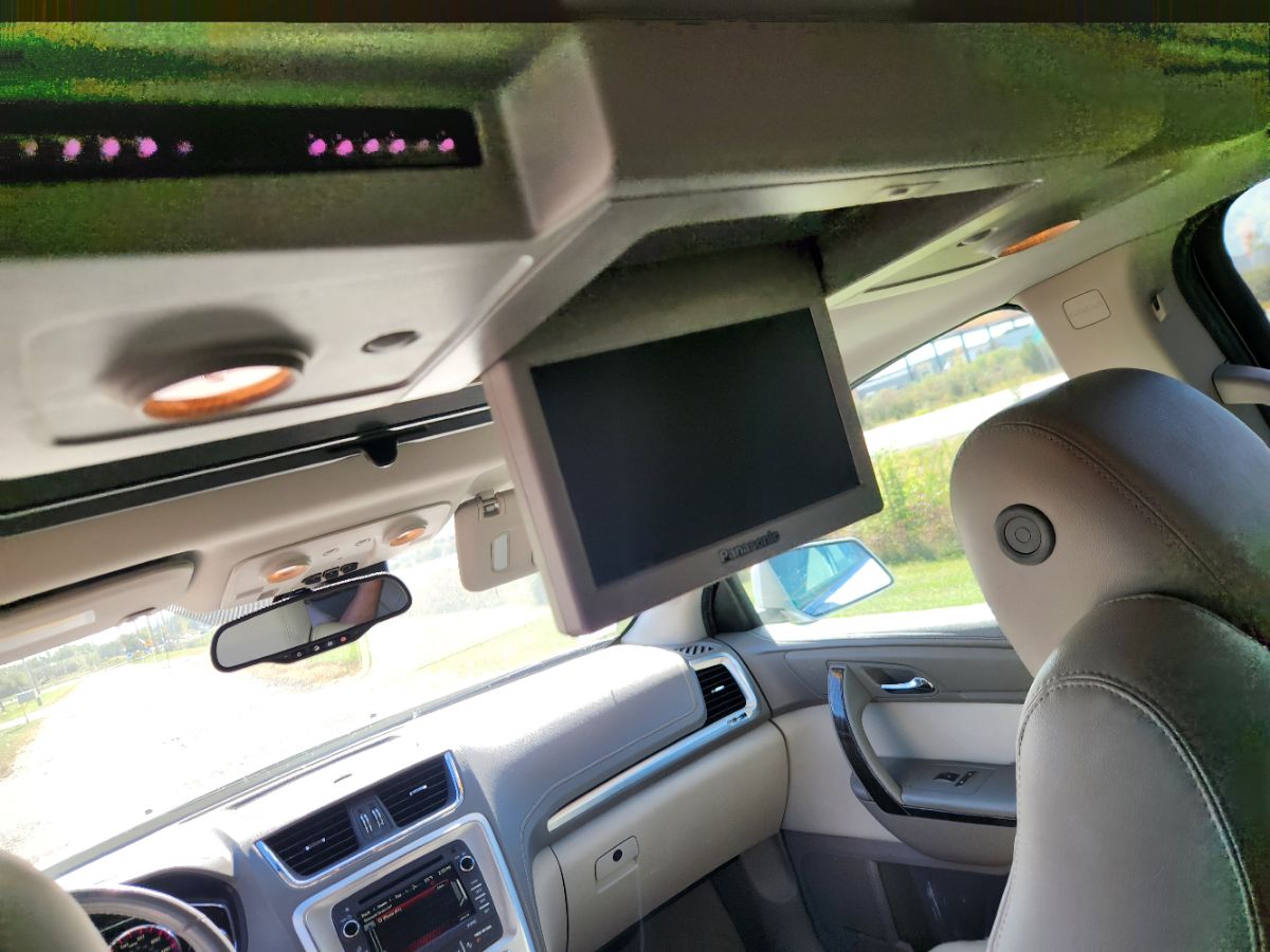 2016 Gmc Acadia SLT photo 42