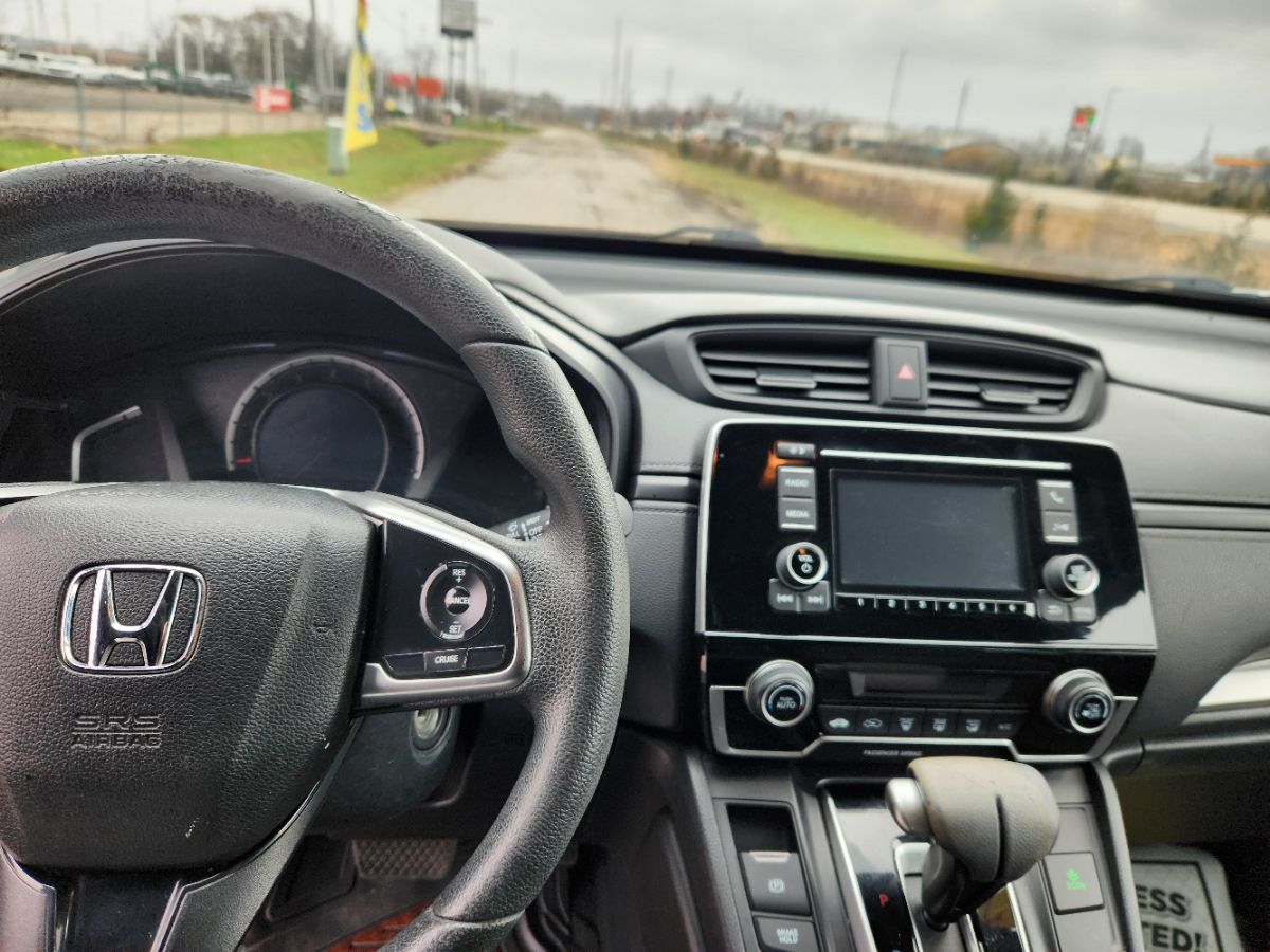 2017 Honda CR-V LX - Photo 12