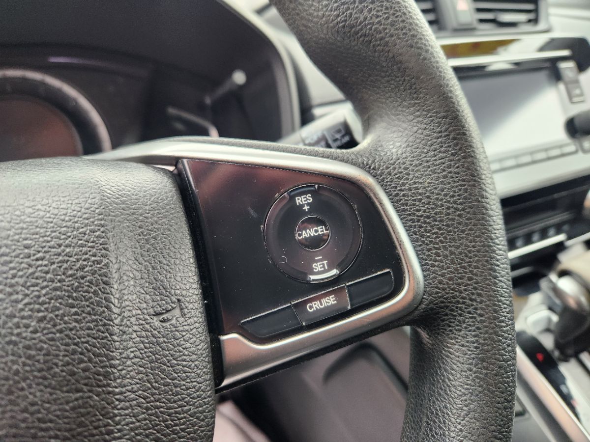 2017 Honda CR-V LX - Photo 15