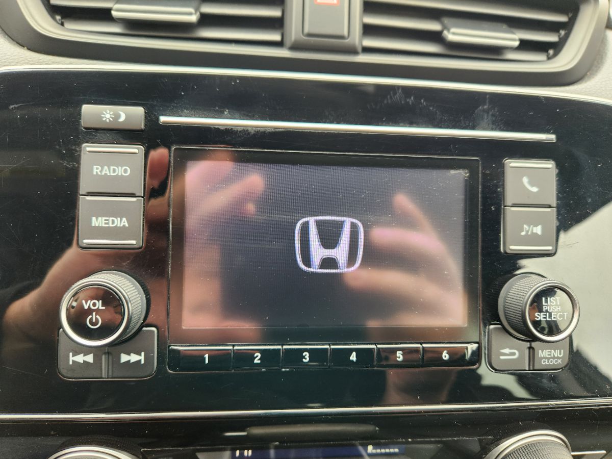 2017 Honda CR-V LX - Photo 16