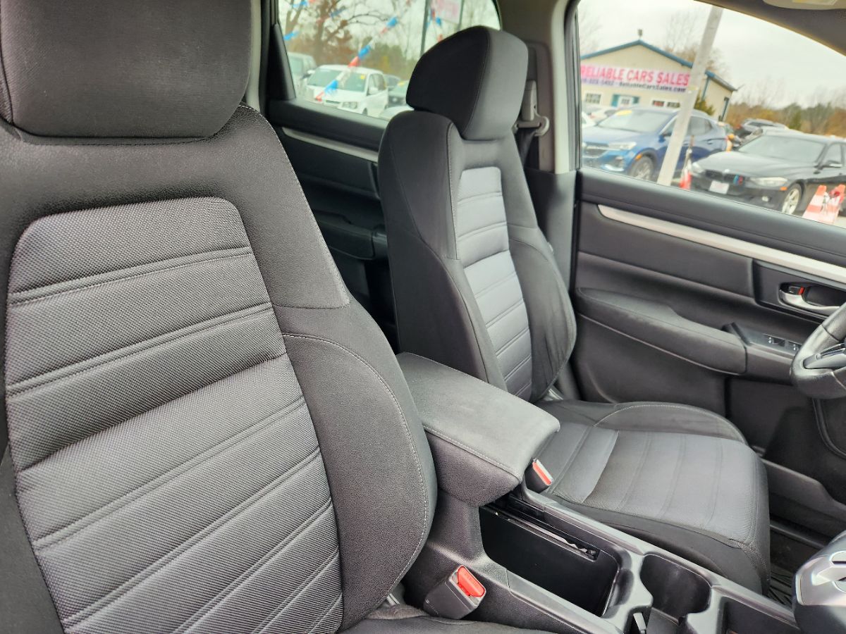 2017 Honda CR-V LX - Photo 23