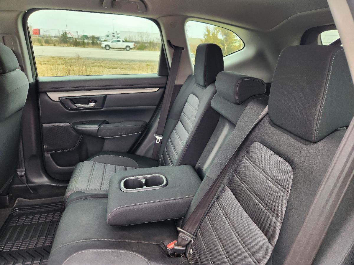 2017 Honda CR-V LX - Photo 28